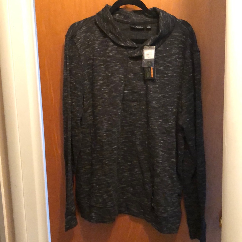 Marc Anthony fleece shirt